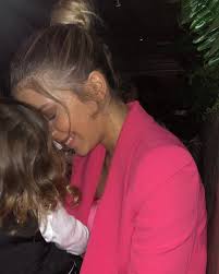 93,567 likes · 219 talking about this. Sara Carreira Fas áƒ¦ Home Facebook