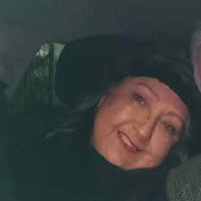 Após ser informada de que o câncer havia se espalhado ainda mais pelo  corpo, mesmo com o tratamento nos Estados Unidos, Preta Gil pediu para  retornar ao Brasil ainda hoje. Enquanto se