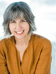 Laurel Bailey's Instagram, Twitter & Facebook