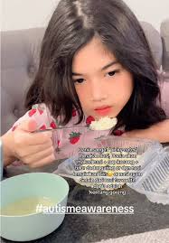 Macam kesian kan tengok Dania makan mcm tu. Tp korang jangan risau eve...