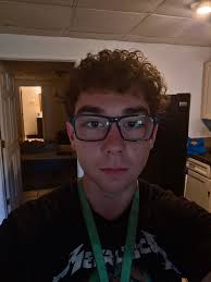 Can someone make an Eragon cosplay?