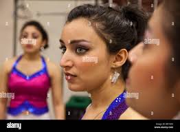 Slumdog millionaire dance hi-res stock photography and images