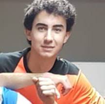 macarena (@maacag17)