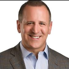 How to Network Effectively in the Financial Services Industry