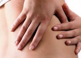 In situ breast cancers are noninvasive types of breast cancer and include lobular carcinoma in situ/lcis or ductal carcinoma in situ/dcis. Can Breast Cancer Cause Back Pain