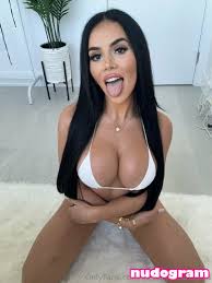 Desiree Desire  desireedesirexoxo  officialdesiree Гола изтичане OnlyFans  снимка 19 - Nudogram v2.1