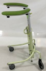 サークル 型 歩行 器