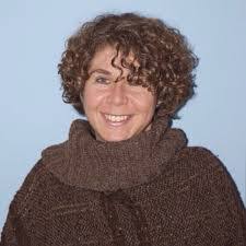 Suzanne Kaplan's Instagram, Twitter & Facebook