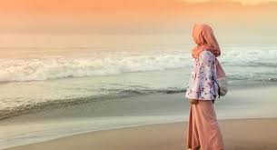 Tenangkan dirimu dalam segala situasi, karena ketenangan adalah kekuatanmu. ucapan yang disaring dengan hati akan memberikan ketenangan dan keteduhan hati pendengarnya. 8 Cara Atasi Hati Fikiran Yang Sering Gelisah Kashoorga