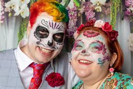 Chloe & Karl — Strong Rock Weddings