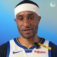 A decade of hard work, heart, and hustle 👏, The Dubs shared a special  message for Looney as he heads into his 10th season!