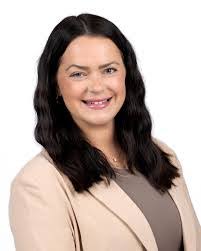 Mackenzie Mendoza's Instagram, Twitter & Facebook