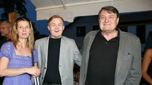 Kredit umožní i stahování neomezenou. Anjfwtmjor5xlm
