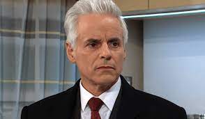 Young & Restless' Michael Baldwin Betrays Phyllis… But Why?