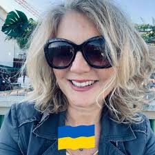 Will I lose my social security benefits if I retire in France as a Dutch  citizen with a US green card?