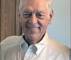 Betty Gu's Instagram, Twitter & Facebook