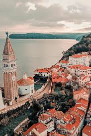 Lernen Sie Die Geschichte Von Piran Und Portoroz Durch Die Bilder Kennen Die Sie Am Starksten Pragen Entdecken Sie Die Besonde Europe Travel Tips In 2019