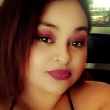 What are some nice hotels near the prison?