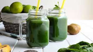 Four healthy juicing recipes to give your body natural energy and helps to detoxify the body! Bottoms Up For These Green Juice Recipes For Weight Loss