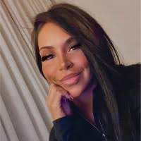 200+ "Leïla" profiles