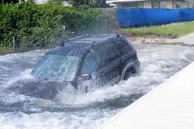 escape a sinking or burning vehicle