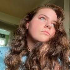 Brianna Ramsey's Instagram, Twitter & Facebook