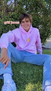 His birth sign is sagittarius and his life path number is 11. Lincolnmelcher Hashtag Videos On Tiktok