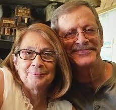 Daniel and Linda Howell Obituary