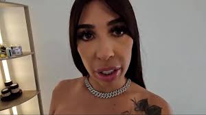 Latina Step Mom Caught me Watching Her Get Dressed : Miss Korinne : Danny  Dirt - XNXX.COM