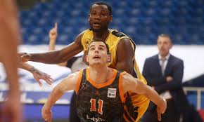 Η μανουρα στην συνεντευξη τυπου. Promh8eas Aek Anablh8hke To Meta3y Toys Mats Mpasket Ellada A E K Sport Fm Gr Bwinspor Fm 94 6