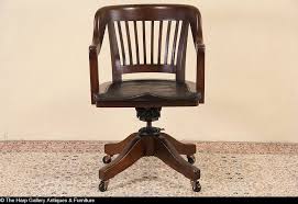 Milwaukee 1914 Pat Antique Oak Leather Swivel Adjustable Desk Chair Desk Chair Chair Adjustable Desk