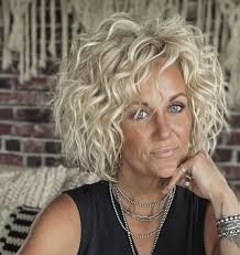 Misha Thomas (mishathomas)