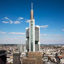 Commerzbank chief executive manfred knof has struck a deal with employees over a job reduction plan, paving the way for the german bank to cut 10,000 jobs globally. Commerzbank