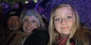 Tammy Burt's Instagram, Twitter & Facebook