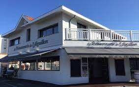 Poissonnerie de l'aiguillon à arcachon (33120) rcs, siren, siret, bilans, statuts, chiffre d'affaires, dirigeants, cartographie, alertes, annonces légales, enquêtes, ape, naf, tva intracommunautaire. Poissonnerie De L Aiguillon Arcachon Achat Poissons Frais Par Telephone