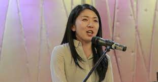 Kalau kita menggunakan fahaman yang sama dalam melihat kewujudan organisasi sayap wanita dalam wadah politik sekarang, apakah kpi kuota 30 peratus wakil wanita merupakan salah satu tindakan afirmatif yang diambil oleh parti politik untuk cuba meningkatkan kadar penglibatan kaum. Penglibatan Wanita Dalam Politik Perlu Ditingkatkan Yeo Bee Yin Roketkini Com