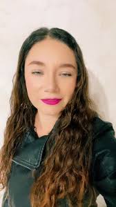 Lili Saavedra (@lilisaavedra.6)