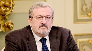 A dare notizia della somma che sarà elargita è stato lo stesso ministero. Covid Emiliano Emana Ordinanza Su Scuole Secondarie Di Secondo Grado Press Regione Regione Puglia