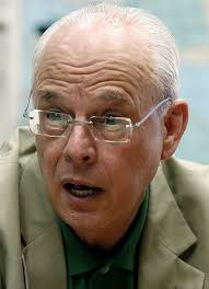 Using Legacy of Watergate, John Dean to Teach Ethics