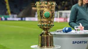 Austragung des fußballpokalwettbewerbs der männer. Dortmund Will Face Msv Duisburg In The 2020 21 Dfb Pokal