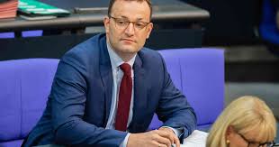 Darüber will bundesgesundheitsminister @jensspahn (cdu) morgen mit seinem amtskollegen auf landesebene sprechen. Jens Spahn Bilder Aus Dem Leben Des Cdu Politikers