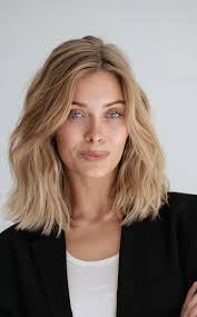 About — Dwellness Therapy