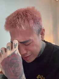 Pinoy Vlogger Na NAGHIRAP Dahil Sa Masamang Ugali! ***Sila ang minsang  pinilahan, pinagkaguluhan, at tinangkilik ng milyong Pilipino online. Pero  nasaan na sila ngayon? Sa video na ito, tatalakayin ...