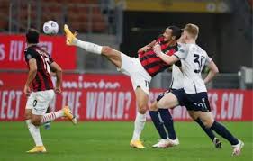 Zlatan Ibrahimovic Makes History In Ac Milan S 2 0 Win Over Bologna In 2020 Ac Milan Zlatan Ibrahimovic Alessio Romagnoli