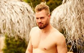 Maybe you would like to learn more about one of these? Bachelorette 2019 Kandidat Jan Classen Ist Geschieden Seine Tochter
