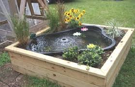 Ein Teich Im Garten Klingt Eigentlich Gut Siehe Hier 13 Wunderbare Vorteile Garten Landschaftsbau Gartenteich Hinterhof Garten