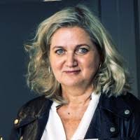 6 "Mia Blanc" profiles