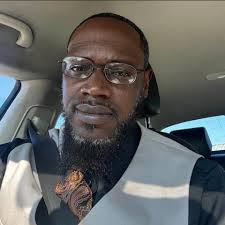 What are good replacement truck options for a suburban in Houston?