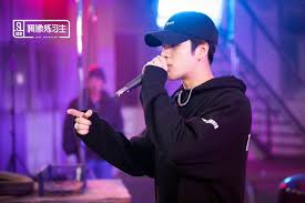 Got7 Jackson Hospitalized Due To Exhaustion Will Not Participate In This Weekend S Activities Koreaboo Got7 Jackson Jackson Jackson Wang