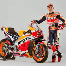 Rightly so, marc marquez has challenged human limits by his expertise in lean angles. Marc Marquez Height Weight Age Girlfriend Family Facts Biography